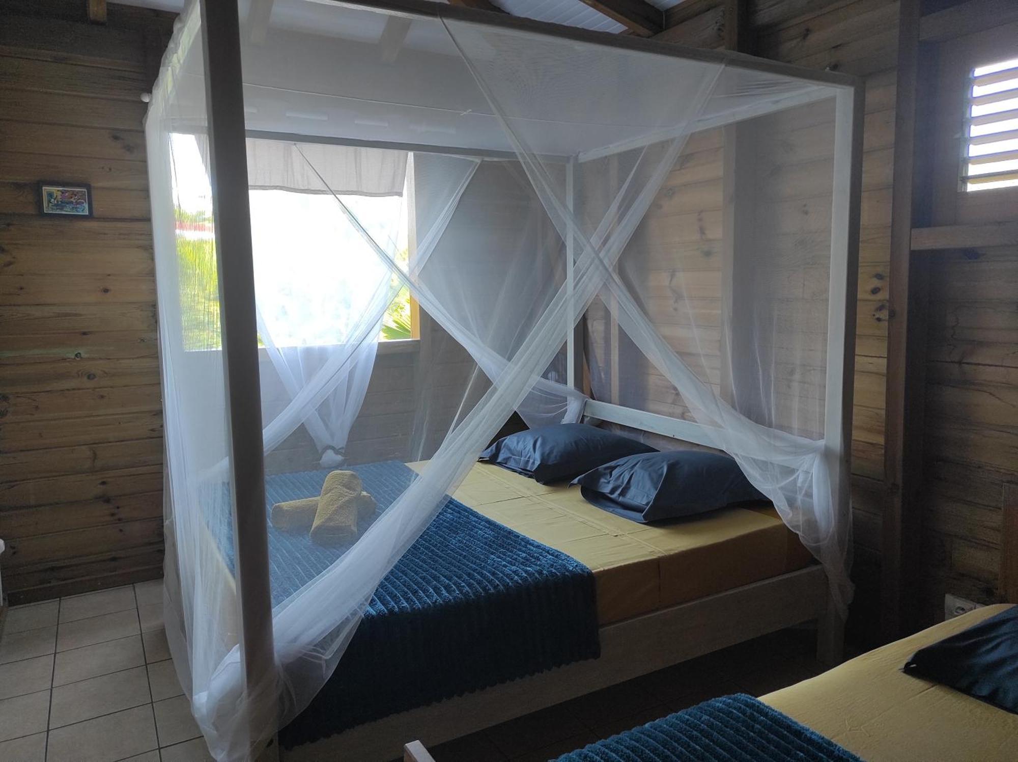 Le Tri Haut De Bellevue - Bungalow Heliconia Pointe-Noire Ngoại thất bức ảnh
